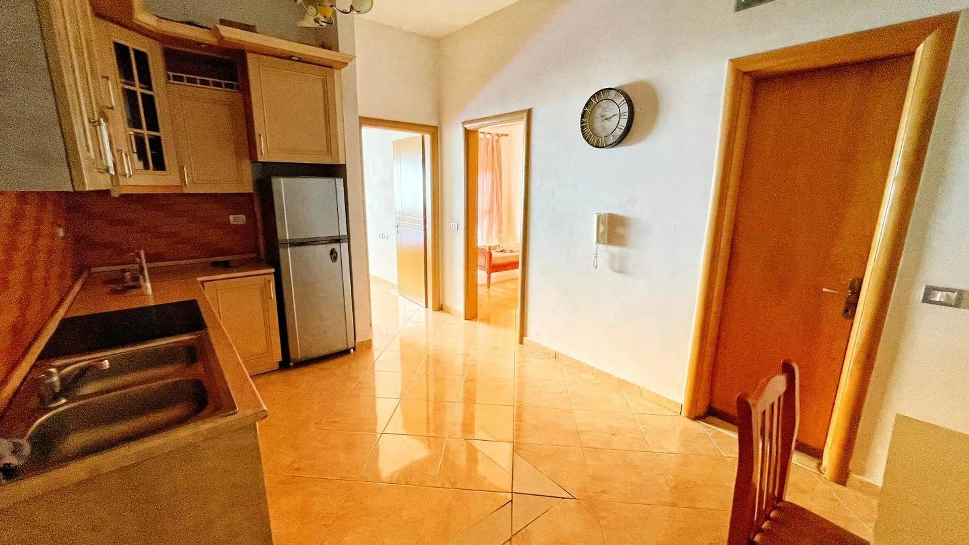 Emperius Rentroom Durres Albania